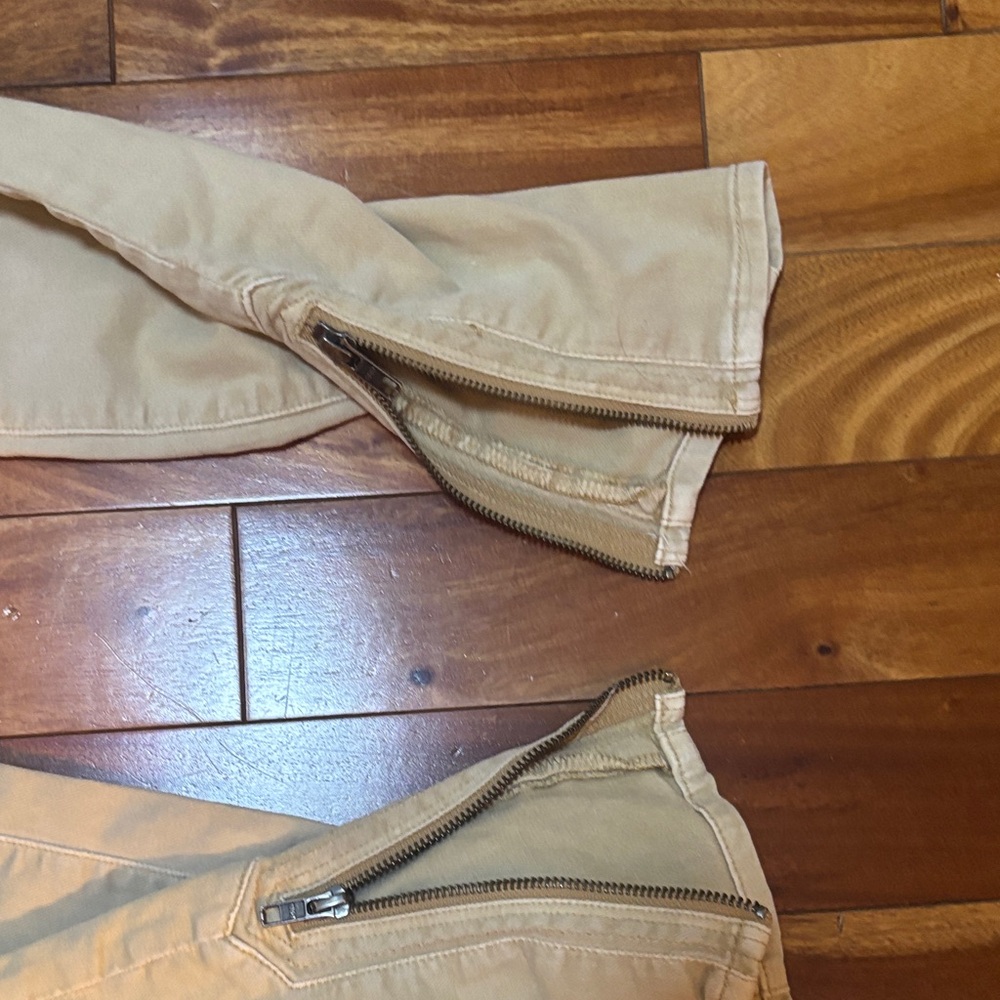 GAP Women's Straight Leg Tan Jeans - Picture 4 of 9